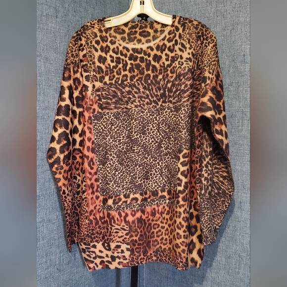 no brand Sweaters - Multi-Leopard Print Sweater